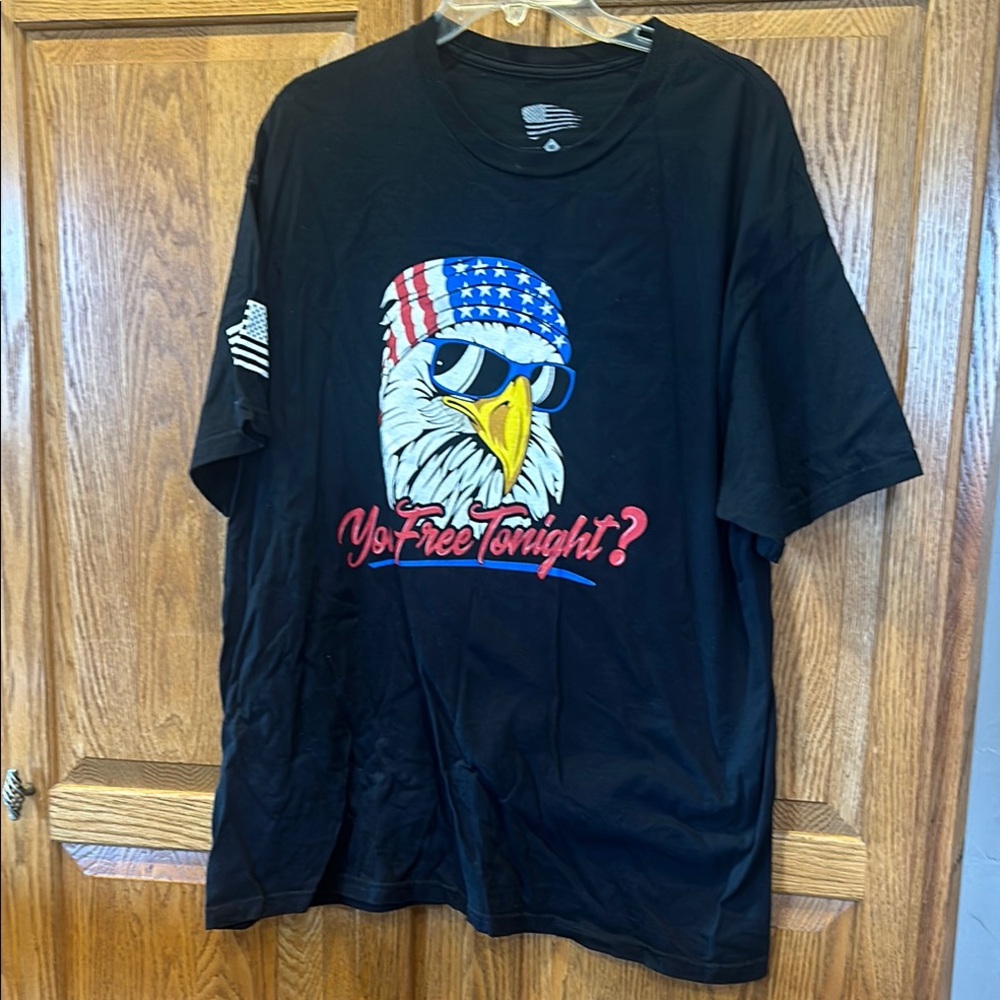Black Graphic Men's T-Shirt